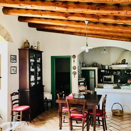 شقة Cortile Padre Vincenzo إريس المظهر الخارجي الصورة
