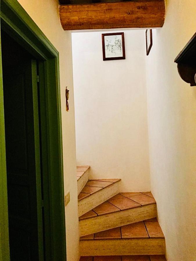 شقة Cortile Padre Vincenzo إريس المظهر الخارجي الصورة